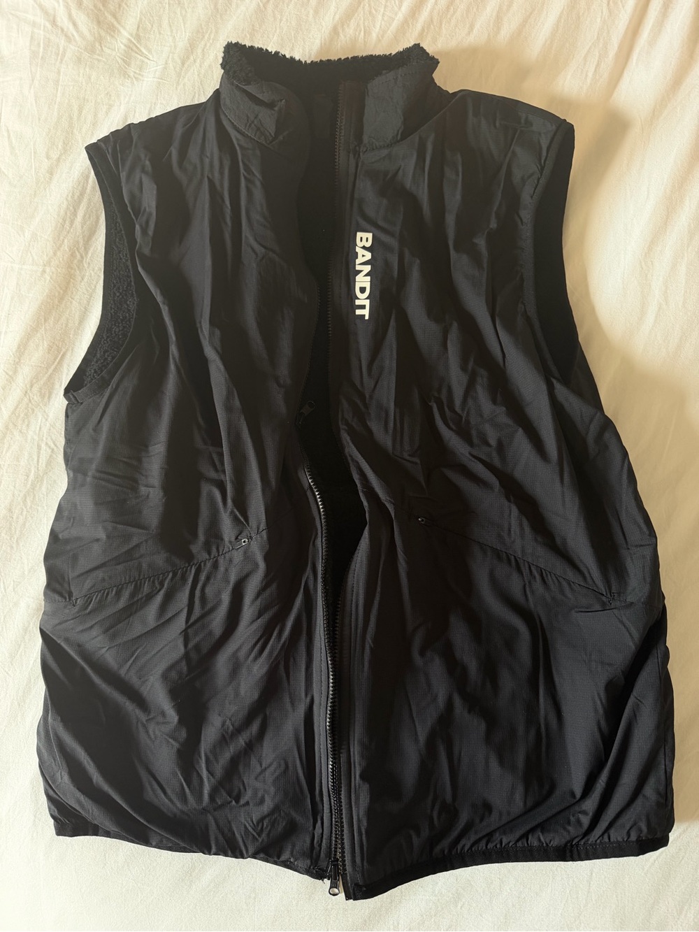 Bandit Women's Insulated Black Vest